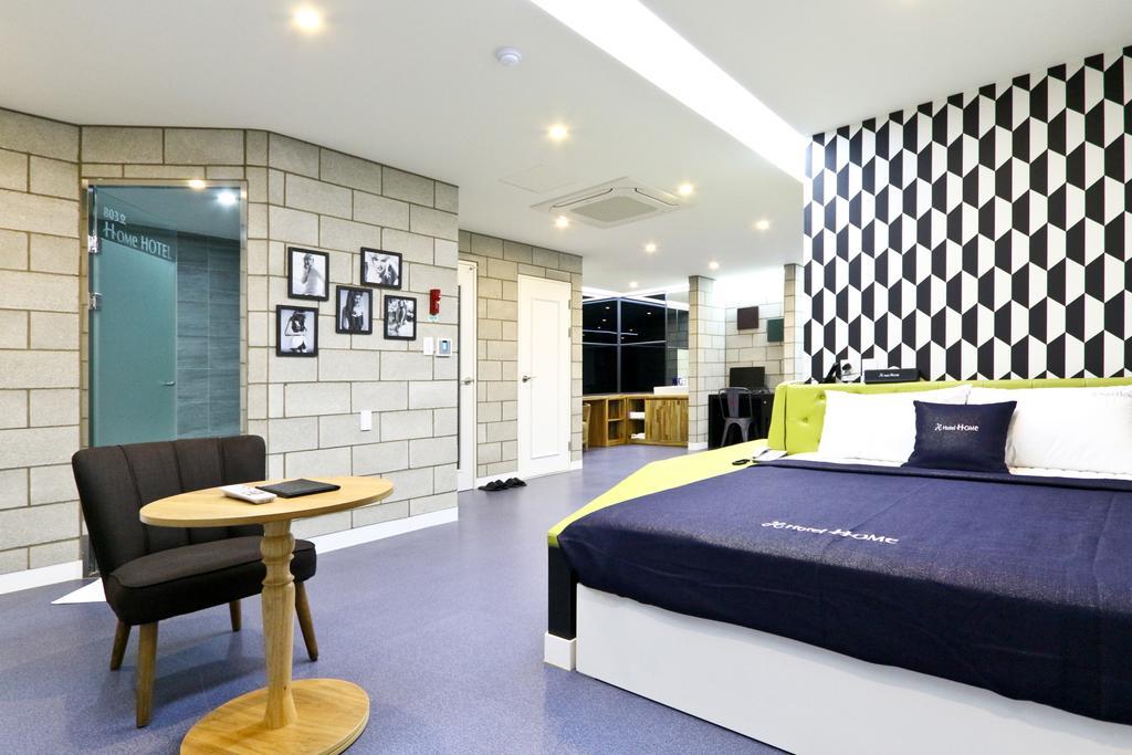Hotel Home Μπουσάν Δωμάτιο φωτογραφία