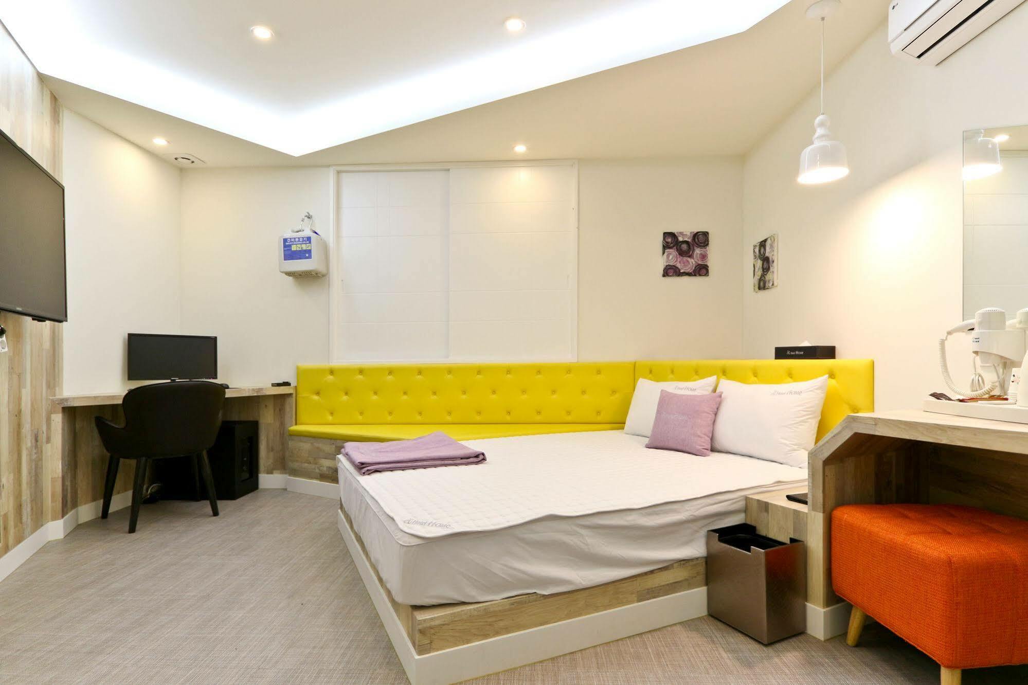 Hotel Home Μπουσάν Εξωτερικό φωτογραφία